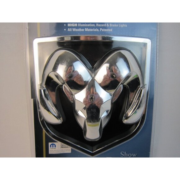 Reese Towpower Dodge Ram Tailgate Light #86093 - New Old Stock - Picture 3 of 12